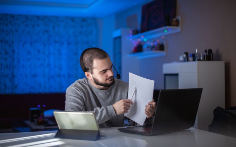 Hình thức học online