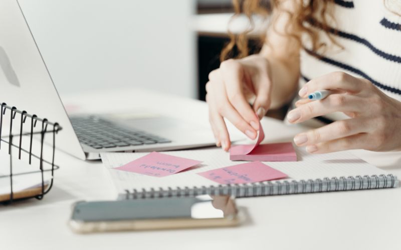 Cách viết IELTS writing task 2 - brainstorm ý tưởng cho bài viết Cách viết IELTS writing task 2 - brainstorm ý tưởng cho bài viết