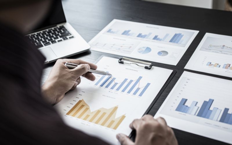 Cách viết biểu đồ cột trong IELTS - phân tích biểu đồ 