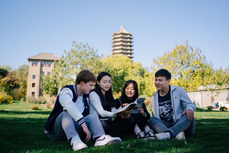 Nên học IELTS từ sớm để gia tăng cơ hội nhận học bổng du học